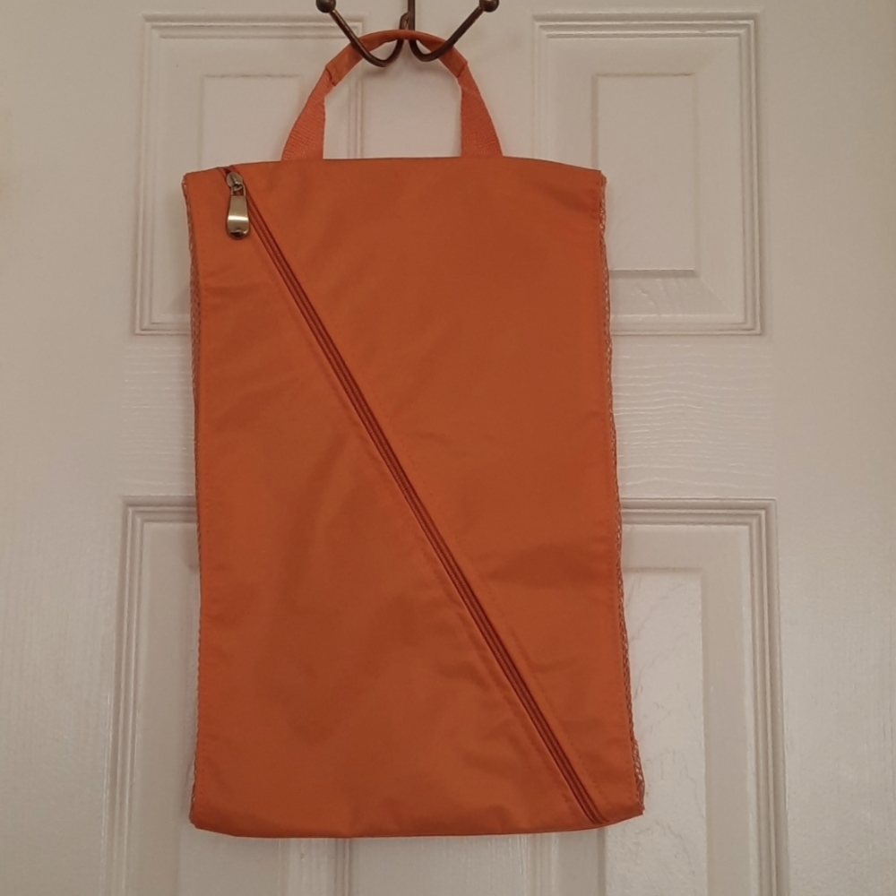 BAG.